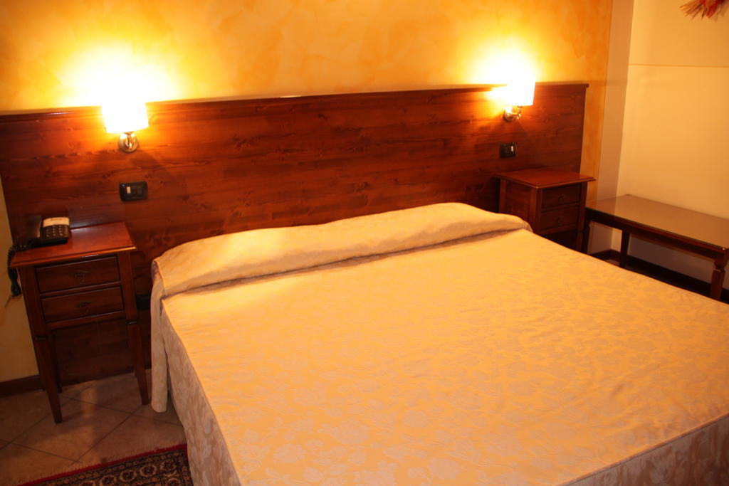 Albergo La Piana Ghedi Phòng bức ảnh