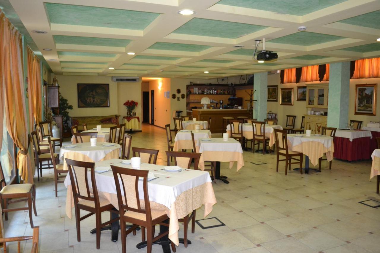 Albergo La Piana Ghedi Ngoại thất bức ảnh